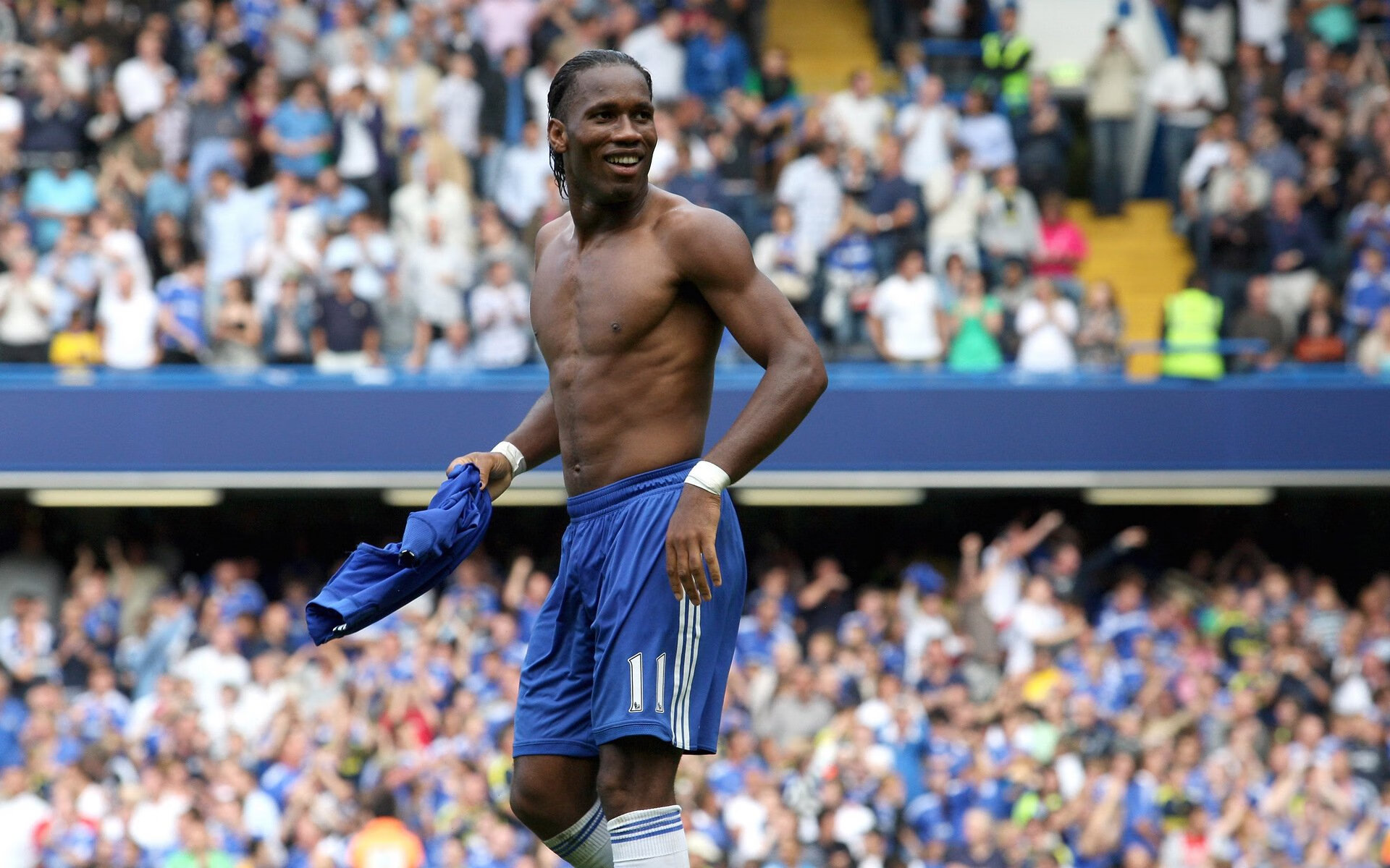 德布劳内伤愈复出,曼城中场核心回归,曼城谈德布劳伤势